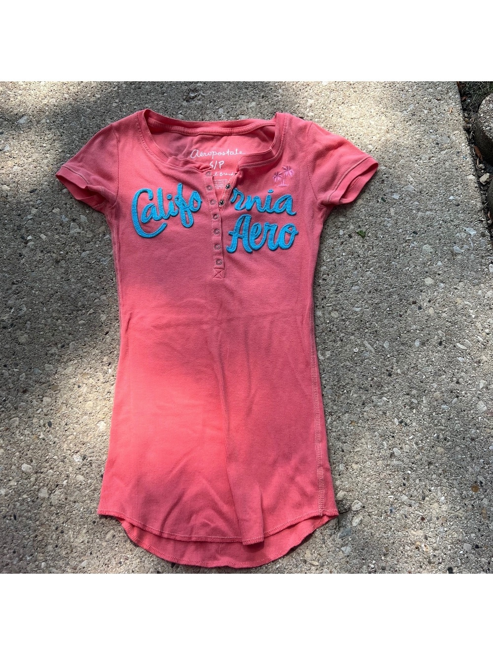 Vintage Y2K Aeropostale baby tee